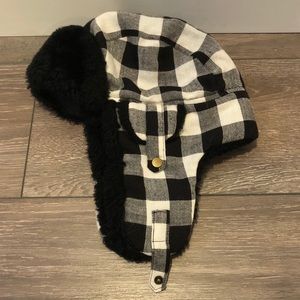 Buffalo Check Trapper Toque